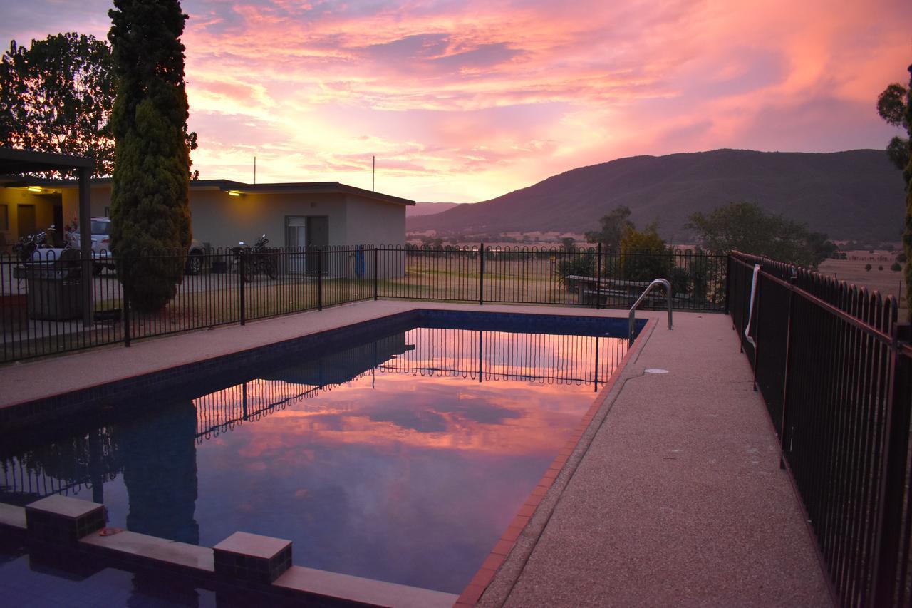 Mountain View Motel Corryong Exteriér fotografie