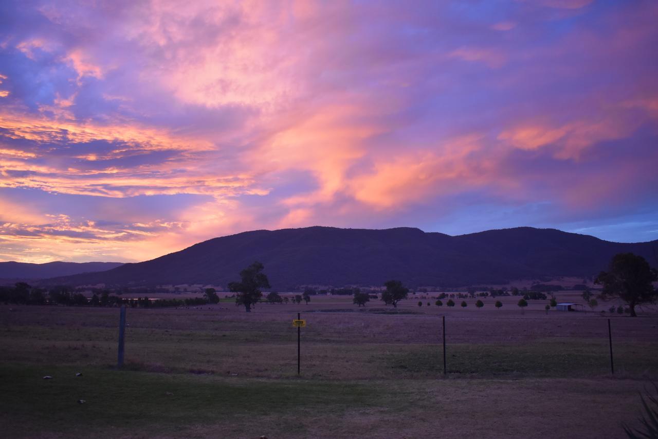 Mountain View Motel Corryong Exteriér fotografie