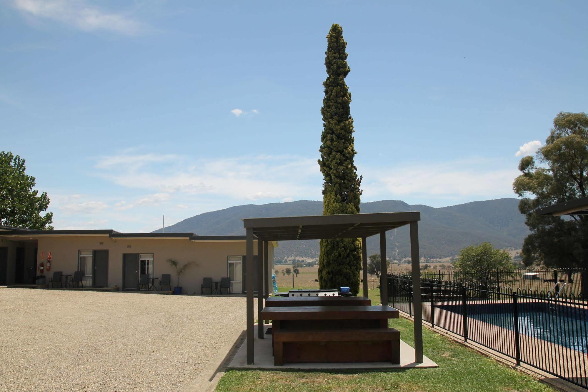 Mountain View Motel Corryong Exteriér fotografie