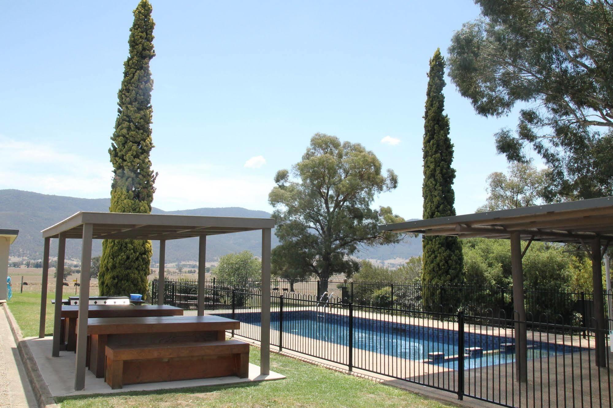 Mountain View Motel Corryong Exteriér fotografie