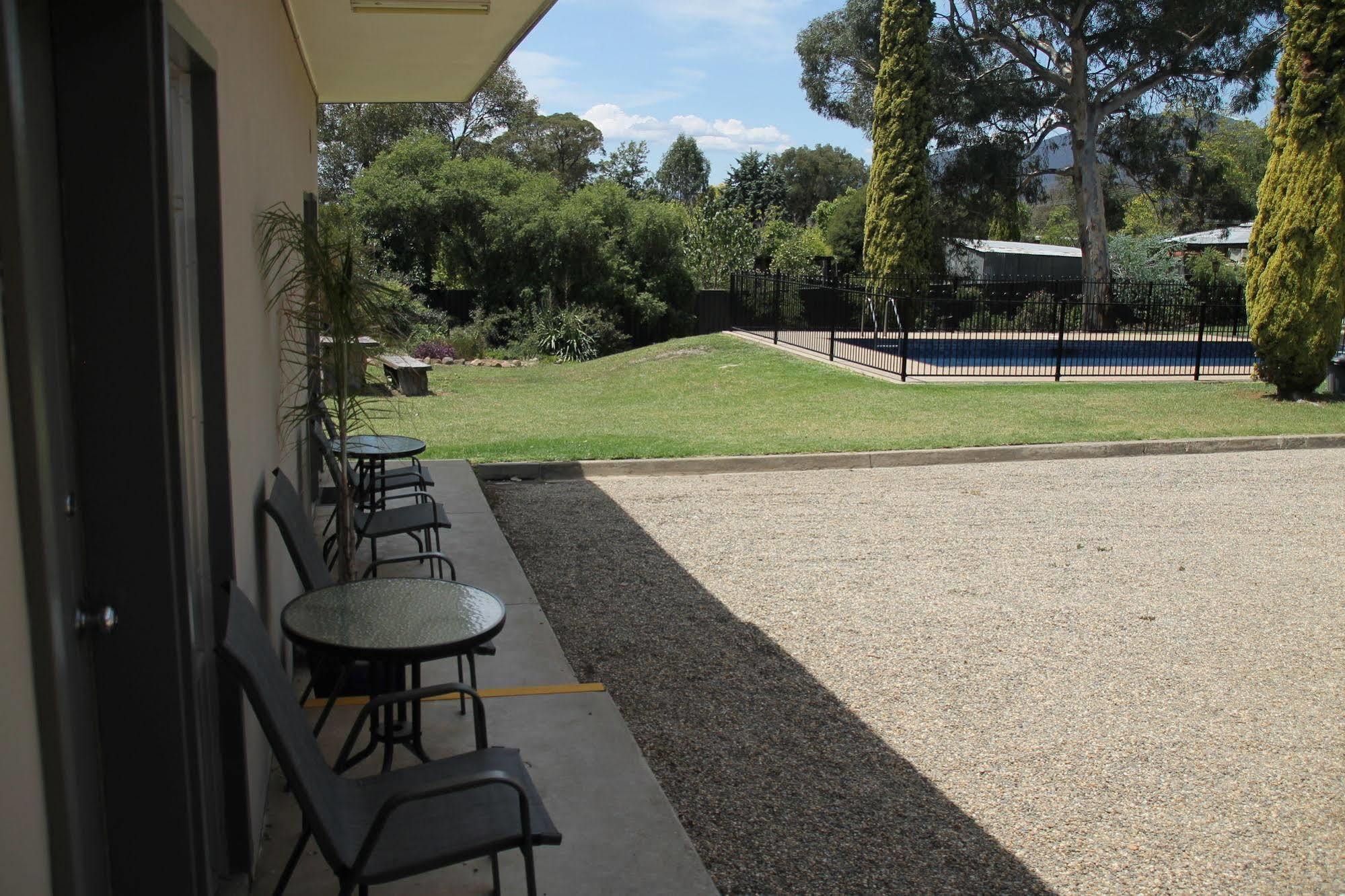 Mountain View Motel Corryong Exteriér fotografie